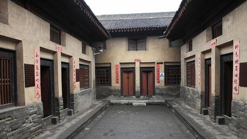 山西还藏了一“豪宅”<strong></p>
<p>民国法币500</strong>，近500间房舍，最晚建于民国，超值得打卡