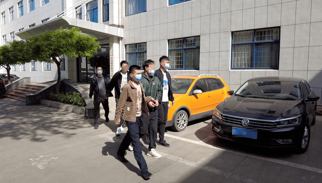 国内首例<strong></p>
<p>网上美股交易</strong>！山东警方破获一起擅自设立证券机构交易美股证券业务案件！