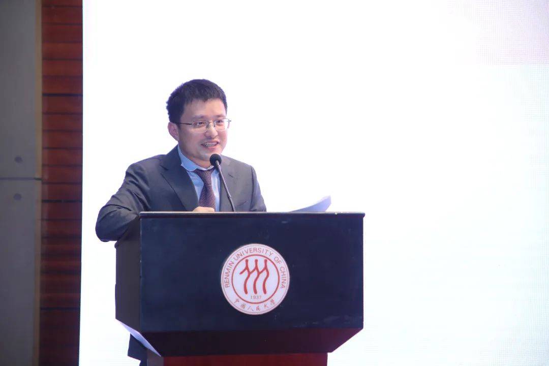 人民币国际化如何走<strong></p>
<p>币圈千倍币</strong>？专家从最新调查中圈了重点