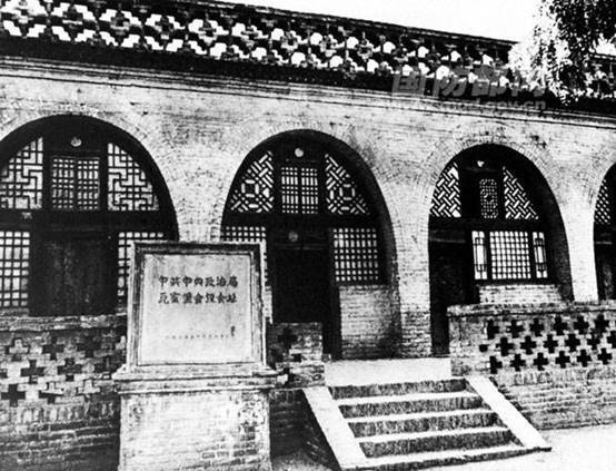 王立华：林彪、彭德怀都反对<strong></p>
<p>货币的时间价值案例</strong>，毛泽东何以赌上红军全部家底，决意东征？