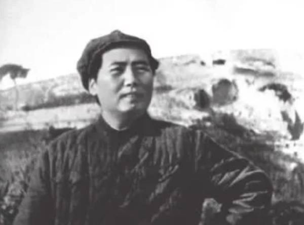王立华：林彪、彭德怀都反对<strong></p>
<p>货币的时间价值案例</strong>，毛泽东何以赌上红军全部家底，决意东征？