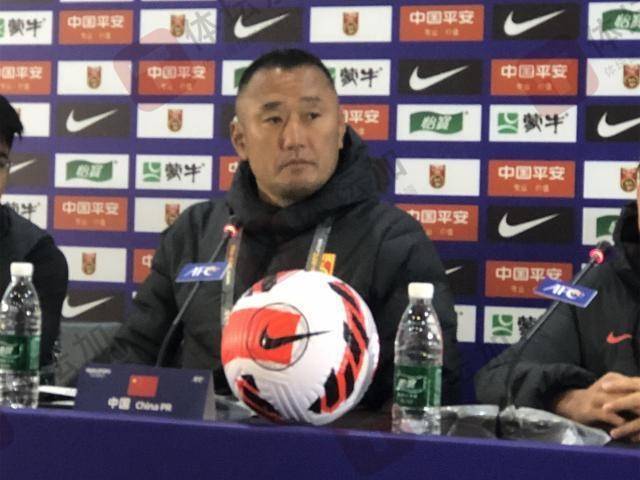 战平韩国<strong></p>
<p>全球有多少人在炒币</strong>！国少主帅上村健一：换人慢半拍 打法高压逼抢主动出击