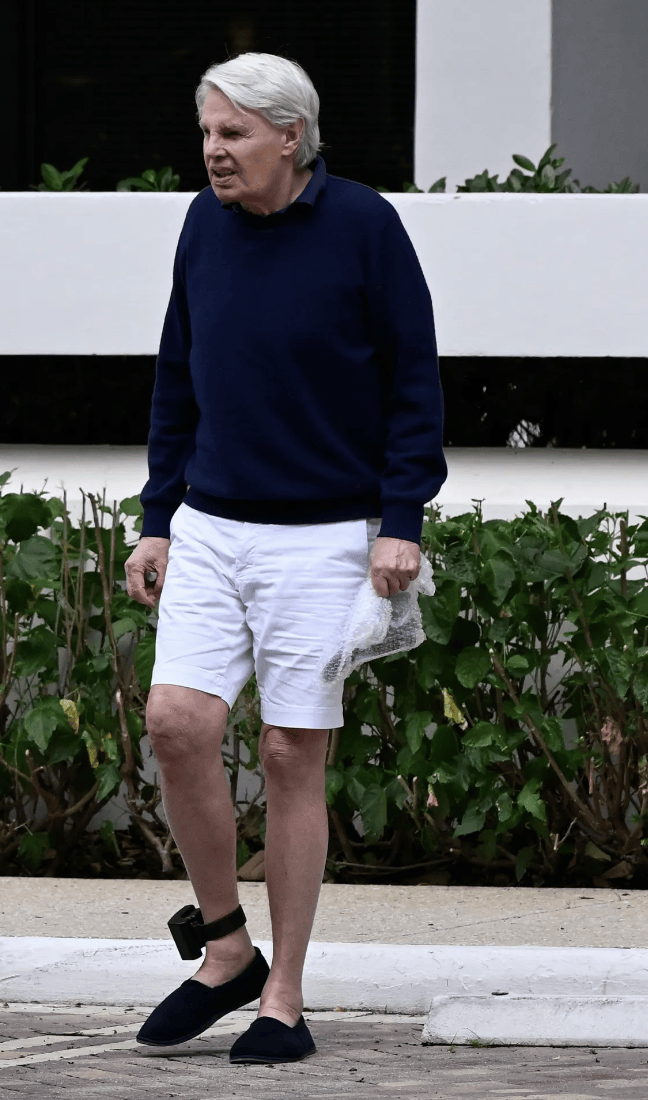 被指控长期诱迫、性虐年轻男性<strong></p>
<p>全球有多少人在炒币</strong>，美知名时装品牌前CEO拒不认罪