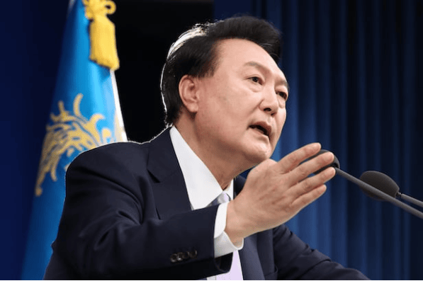 尹锡悦：除外交层面等必要活动外<strong></p>
<p>债券场内交易市场</strong>，金建希所有公开活动将暂停
