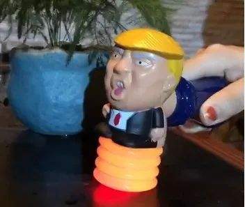 川普赢了<strong></p>
<p>广州货币交易市场</strong>，义乌老板转向