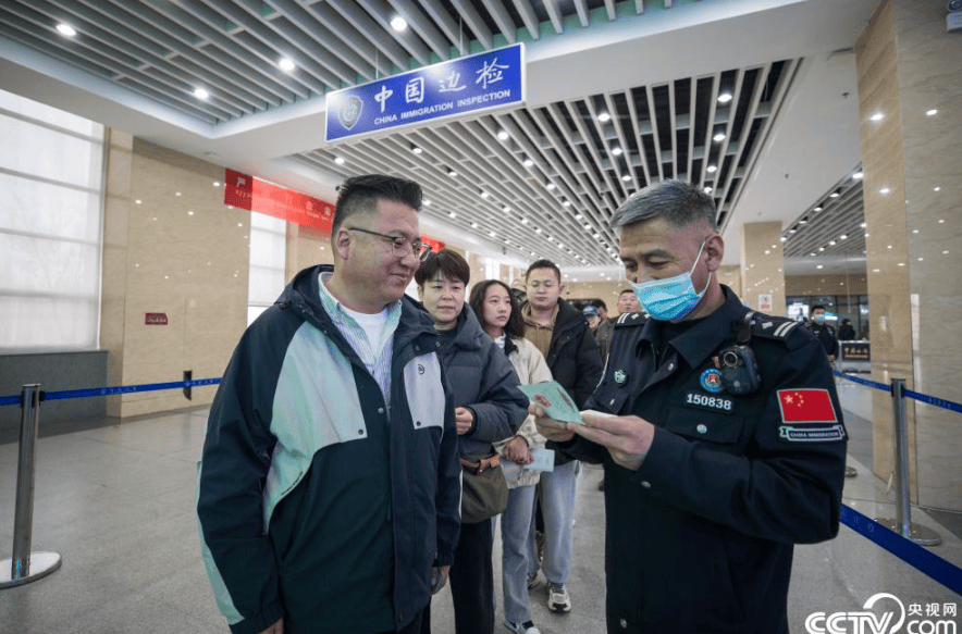 最新<strong></p>
<p>eth币价格趋势</strong>！珠海驾车撞人案嫌犯樊某被批捕