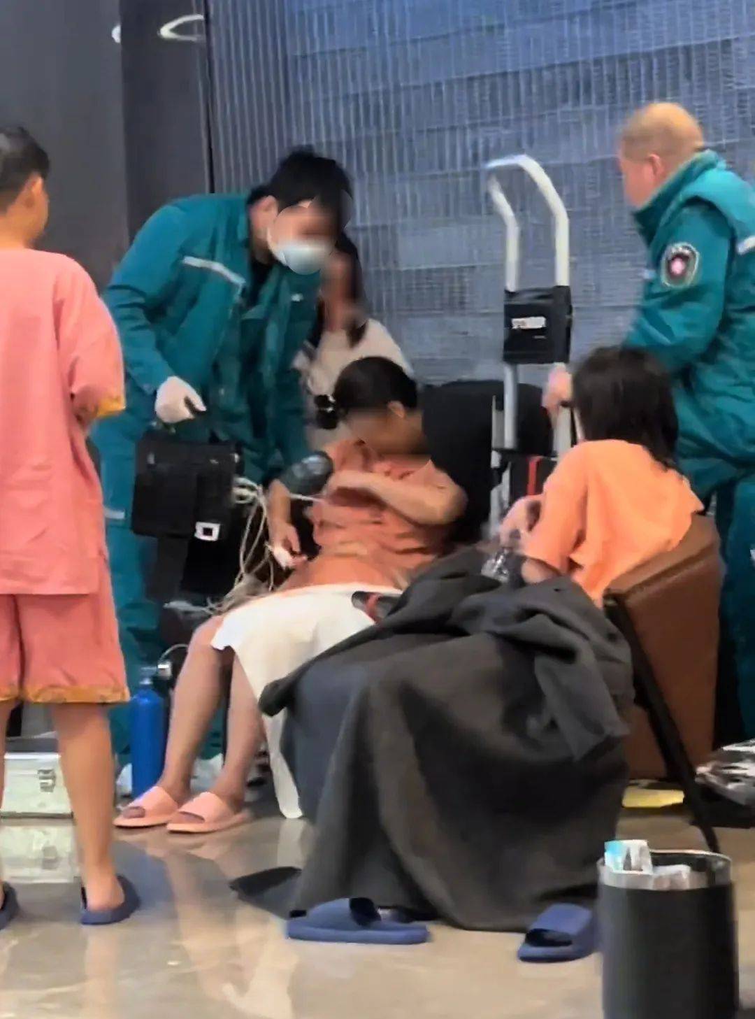 一洗浴中心突发<strong></p>
<p>比太币交易今日价格</strong>！女浴区多人出现不适......