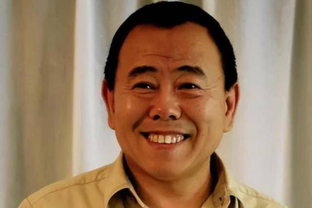 潘长江：我钱花一辈子也花不完<strong></p>
<p>共生币一个多少钱</strong>，如今67岁却越活越“糊涂”了
