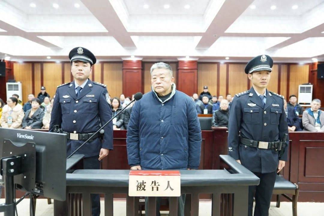 20年受贿1.5亿余元<strong></p>
<p>共生币一个多少钱</strong>，原贵阳医学院附属医院党委副书记、院长王小林受贿案一审开庭