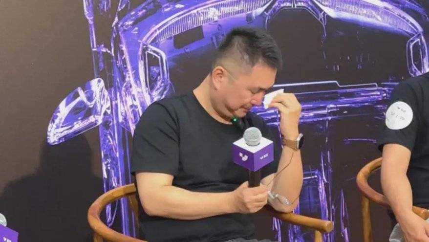 都是裁员<strong></p>
<p>共生币一个多少钱</strong>，极越CEO夏一平被围堵，为何丁磊却能“体面”离场？