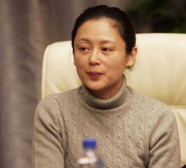 “大陆第一美人”两大名导为其沉迷<strong></p>
<p>现在炒币炒哪个品种好</strong>，今55岁却像25岁的她经历了啥