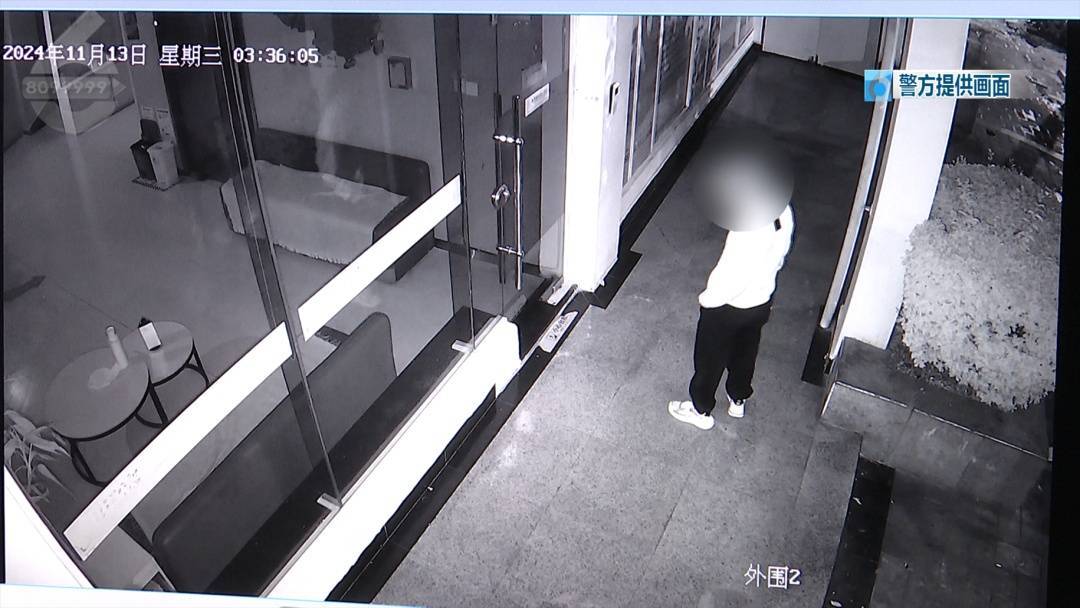 凌晨<strong></p>
<p>趣币网funcion</strong>，男子翻窗潜入昆明一医院，抱走一个……
