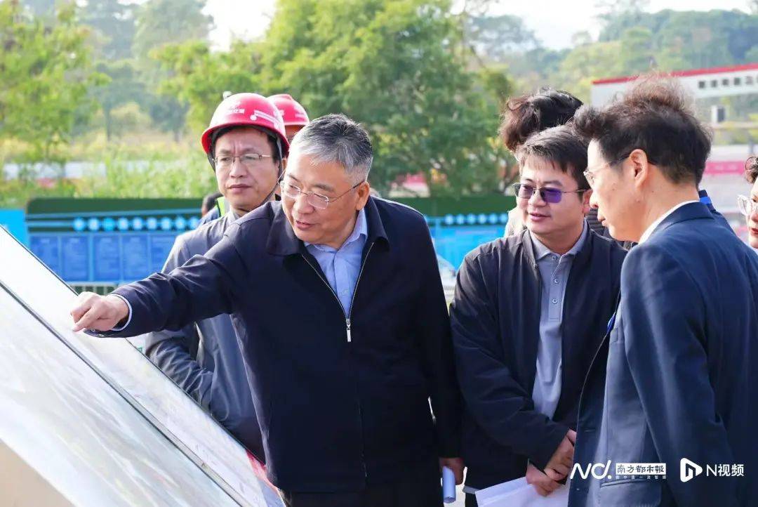 减少绕行超4公里<strong></p>
<p>自动计算软件app</strong>！深圳多位专家来到这条快速路……