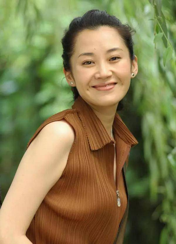 事实证明<strong></p>
<p>自动计算软件app</strong>，55岁“无人敢娶”的许晴，才是真正的人间清醒！