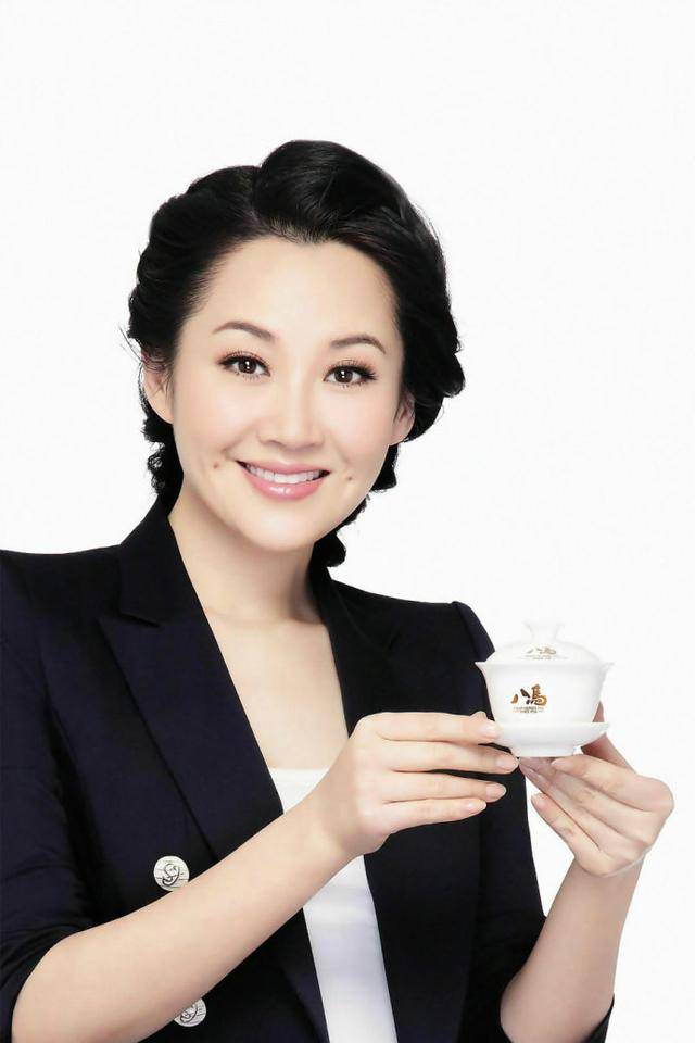 事实证明<strong></p>
<p>自动计算软件app</strong>，55岁“无人敢娶”的许晴，才是真正的人间清醒！
