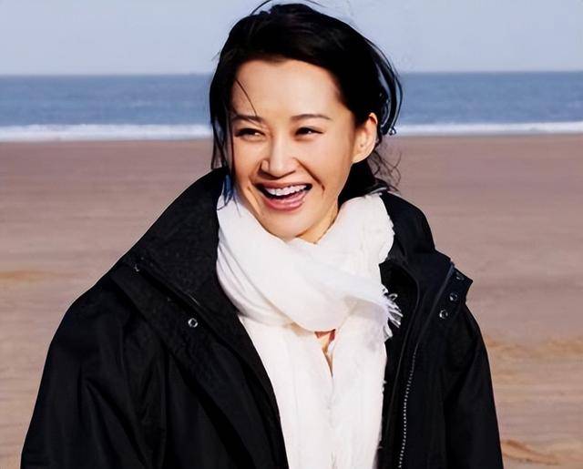 事实证明<strong></p>
<p>自动计算软件app</strong>，55岁“无人敢娶”的许晴，才是真正的人间清醒！