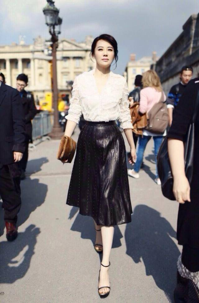 事实证明<strong></p>
<p>自动计算软件app</strong>，55岁“无人敢娶”的许晴，才是真正的人间清醒！