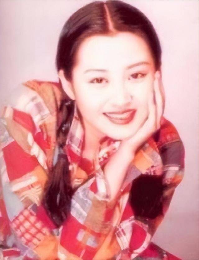 事实证明<strong></p>
<p>自动计算软件app</strong>，55岁“无人敢娶”的许晴，才是真正的人间清醒！