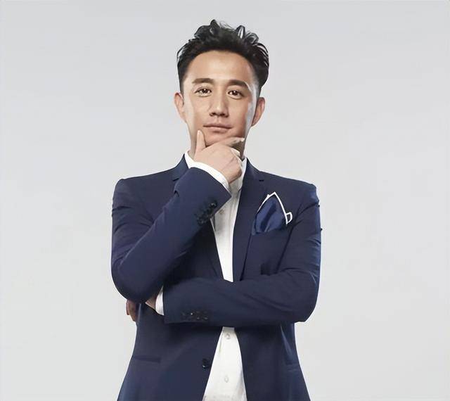 三年不开张<strong></p>
<p>coinall币全</strong>，开张吃三年！以为黄磊糊了，实际他才是最精的那一个