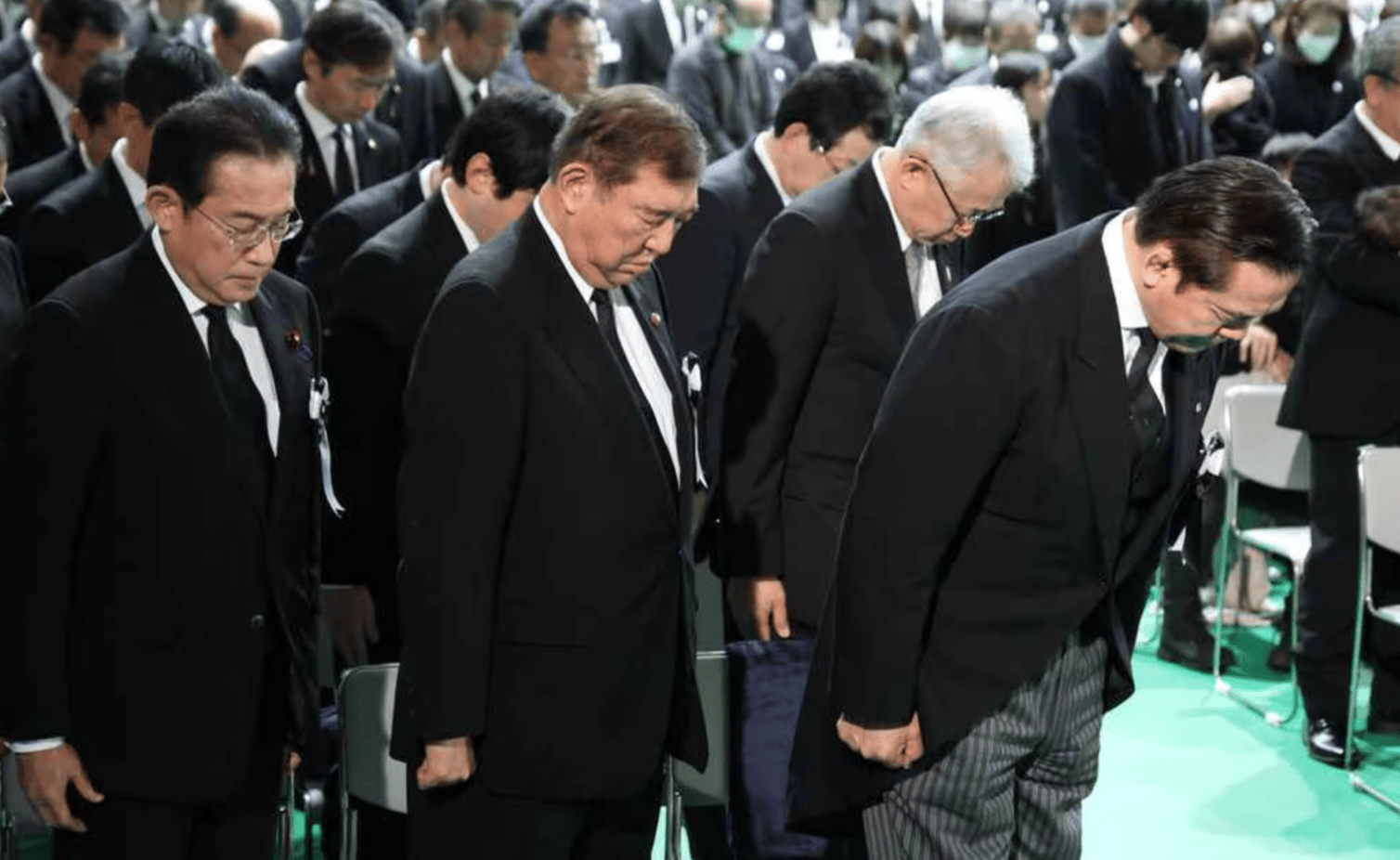 日本首相出席活动会场附近<strong></p>
<p>电子货币是不是货币</strong>，20岁大学生因形迹可疑身藏利器被捕