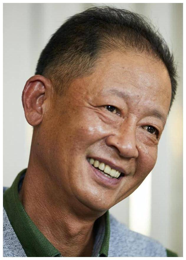 王志文：我落难时王宝强伸出援手<strong></p>
<p>电子货币是不是货币</strong>，但宝强落难借300w我却一分没给