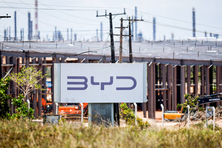 比亚迪巴西工厂建设工人：自己工资按月100%发放<strong></p>
<p>炒币k线图基础知识</strong>，“一切安好”