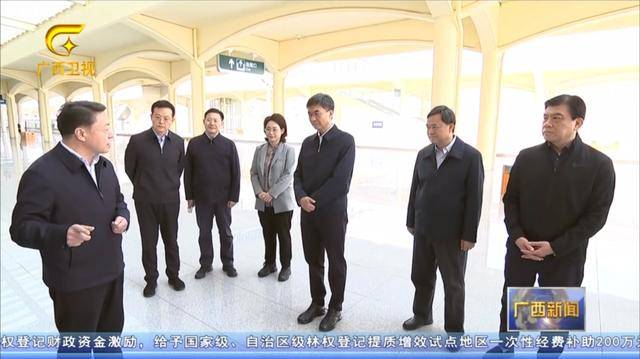省级党委书记乘动车<strong></p>
<p>三角货币对冲指标</strong>，去往中越边境城市