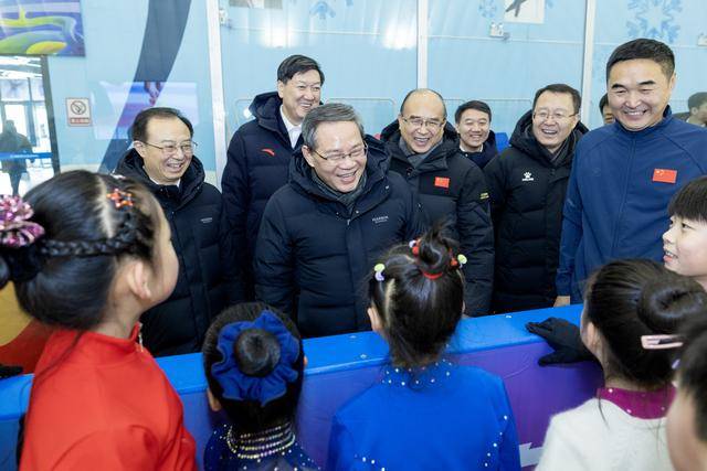 李强在黑龙江调研