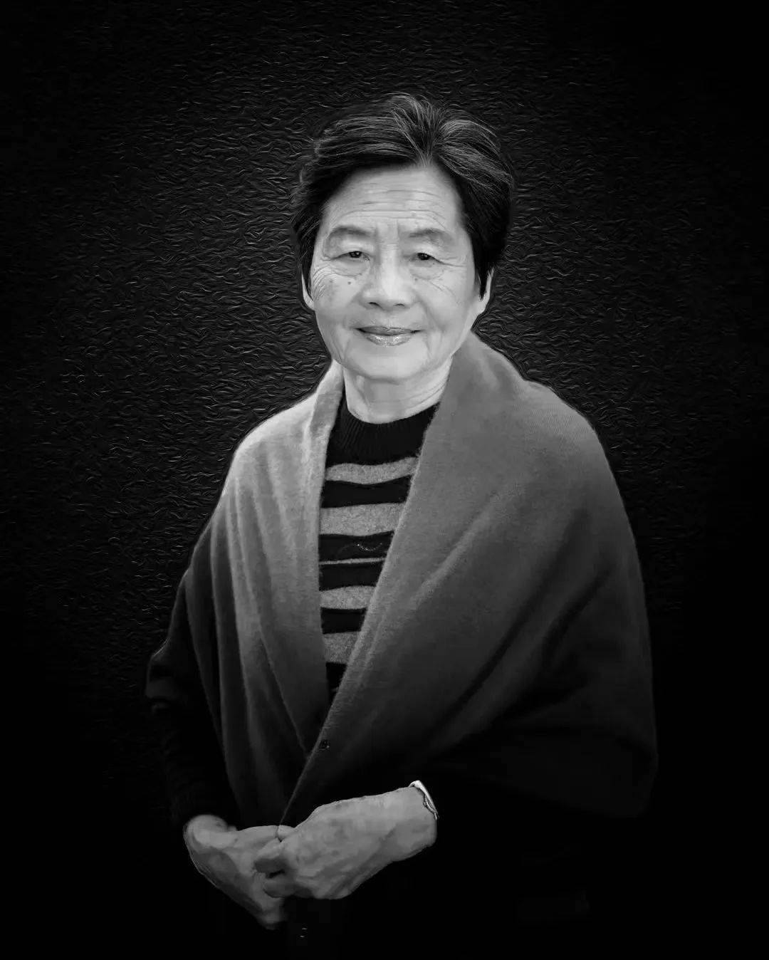 曾熙媛同志<strong></p>
<p>inchat币应</strong>，在京逝世