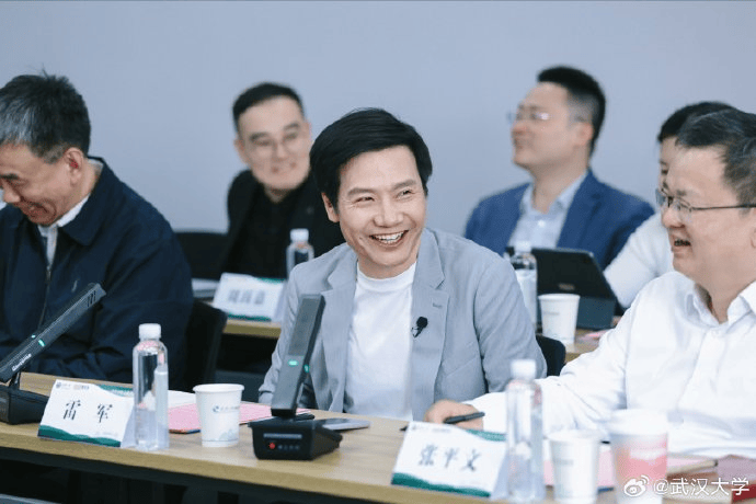 雷军回应如何保持好身材：英语不好已经让母校“蒙羞”<strong></p>
<p>快币如何换钱</strong>，不能再形象欠佳