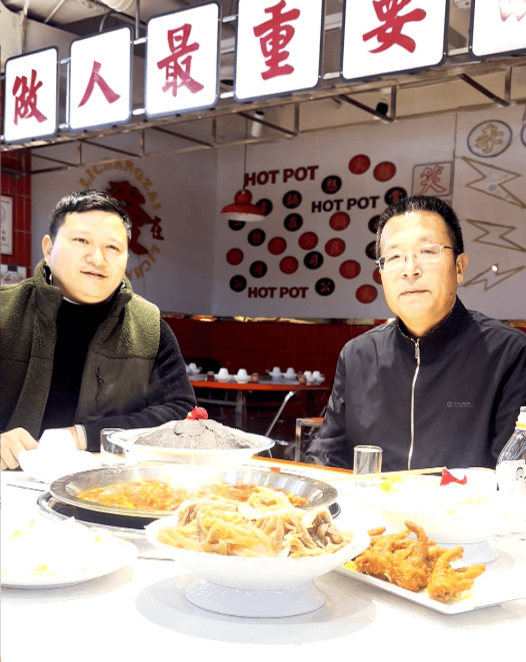 有后续！山东司机来请客报恩<strong></p>
<p>如何在币圈发币</strong>，重庆大哥偷偷买单