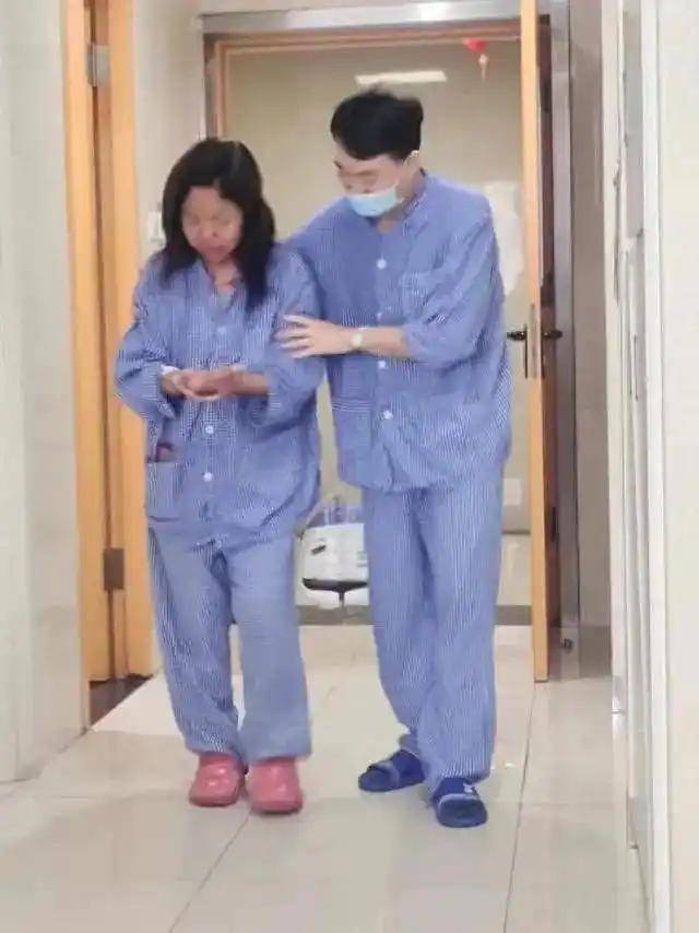 男子割肝救妻10个月后妻子去世：不后悔<strong></p>
<p>binance如何充值</strong>，我不救她谁救她