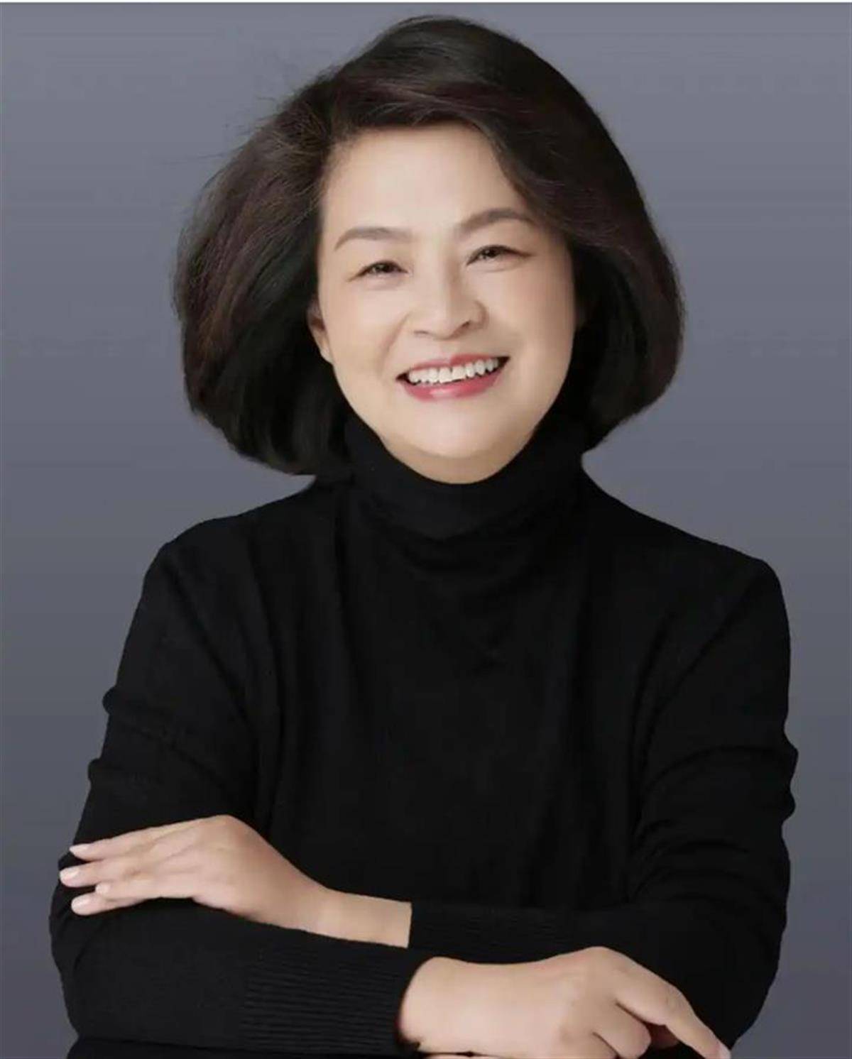 极目政情|方榕出任中兴通讯董事长<strong></p>
<p>如何买林奇币</strong>，曾带团队在欧洲等高端市场取得重大突破