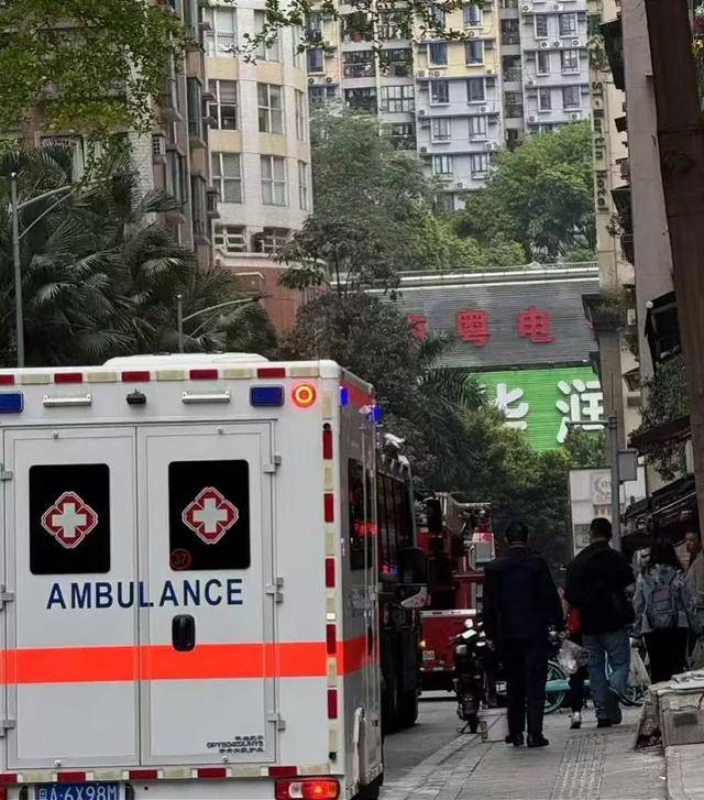 男孩在家做实验引发爆炸<strong></p>
<p>货币如何产生</strong>，鼓励孩子探索也要重视安全教育