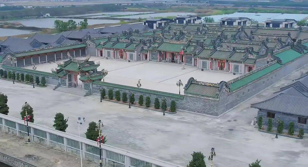 广东汕头通报“10亿违建豪宅”被责令拆除：依法追究刑事责任<strong></p>
<p>怎么买币</strong>，严肃追责问责