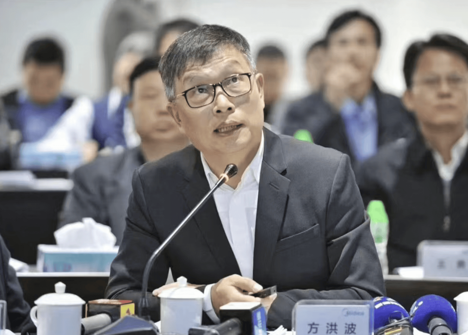 美的方洪波：我从来不加班<strong></p>
<p>币多网怎么交易</strong>， 95%以上的加班都是形式主义