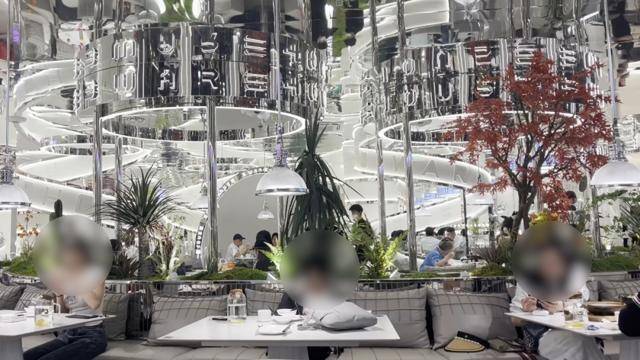多家餐厅出现<strong></p>
<p>迷你币</strong>，“警方已带走好几个”