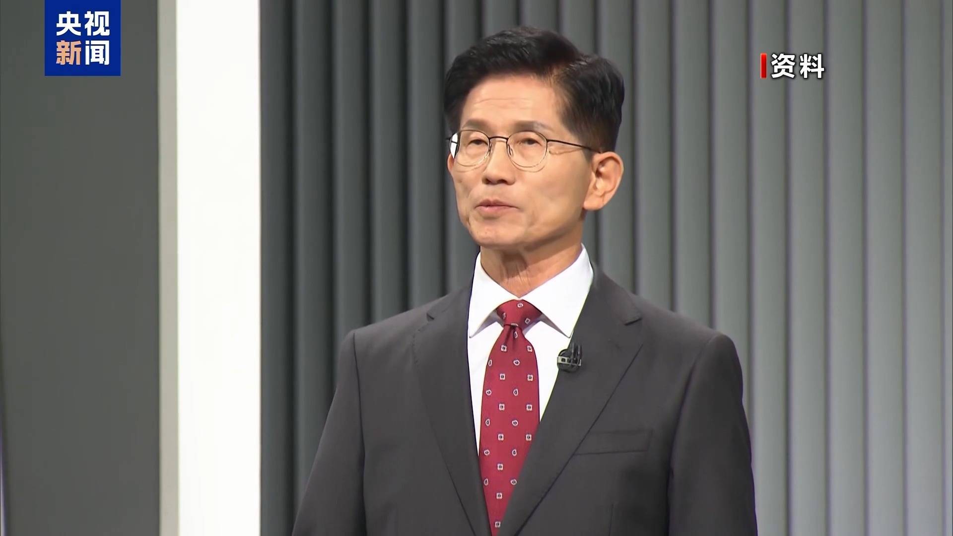 金文洙宣布败选<strong></p>
<p>交易指数怎么换算</strong>，向李在明表示祝贺