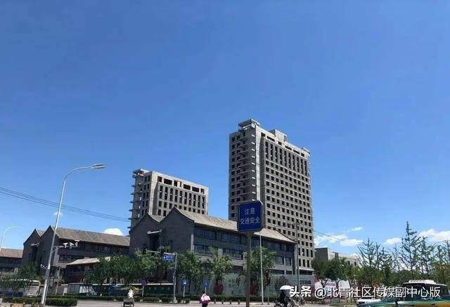 官宣<strong></p>
<p>交易指数怎么换算</strong>！通州区人民政府机关搬迁至通州发展大厦！即日起正式在新址办公——