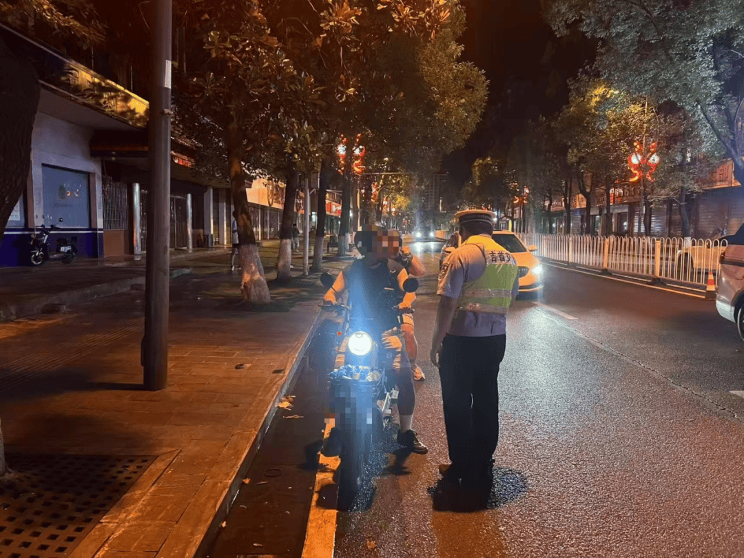多地严查“人造太阳”<strong></p>
<p>以太坊区块链浏览器</strong>！湖南交警提醒