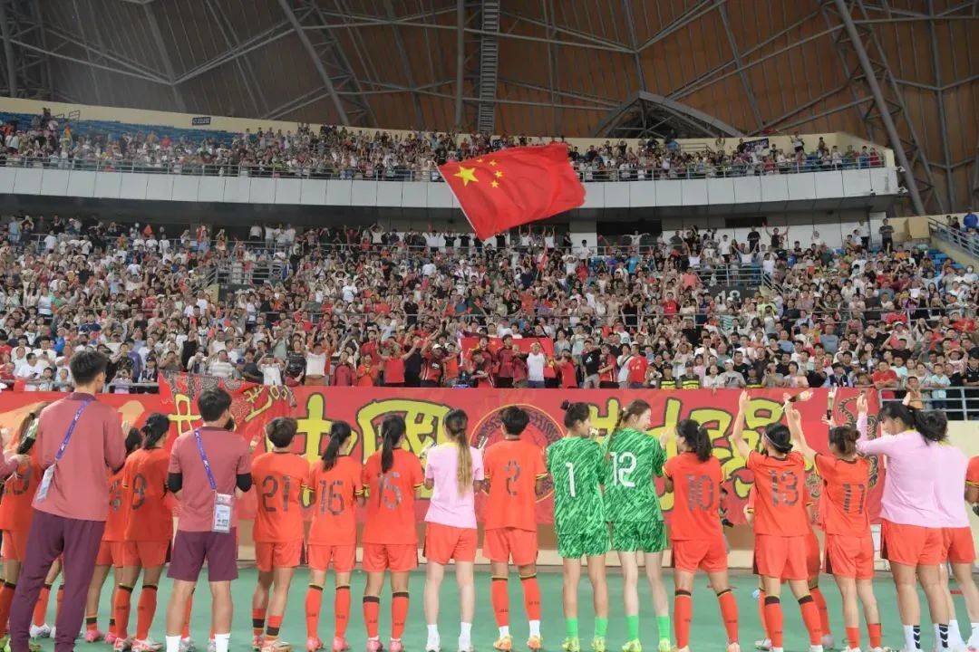 小组第一强势晋级正赛<strong></p>
<p>以太坊区块链浏览器</strong>！中国U20女足8比0横扫黎巴嫩队