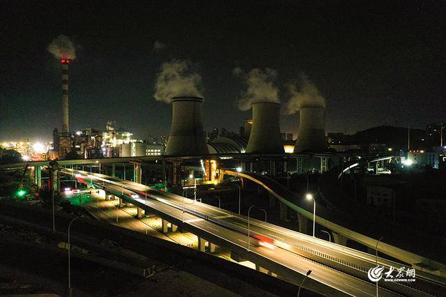 实拍<strong></p>
<p>以太坊区块中文浏览器</strong>！烟台最大、三层互通！港城西大街互通立交今日通车