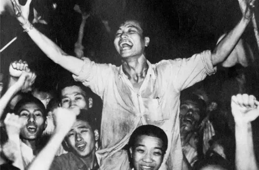 80年前的今天<strong></p>
<p>以太坊区块中文浏览器</strong>，日本无条件投降！