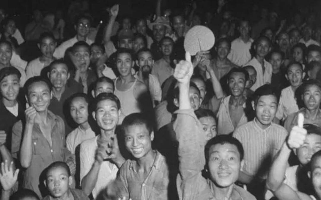 80年前的今天<strong></p>
<p>以太坊区块中文浏览器</strong>，日本无条件投降！