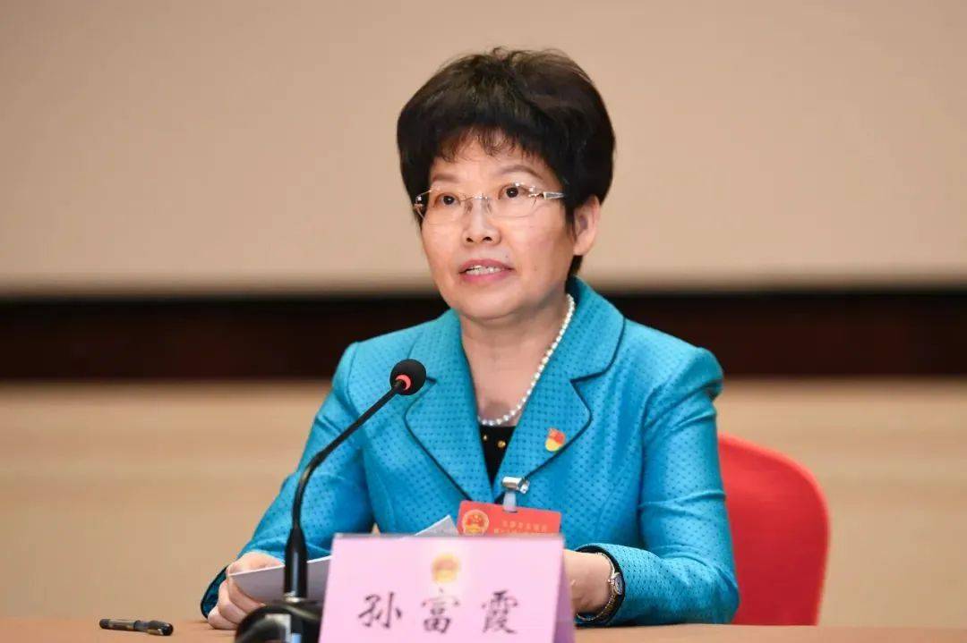孙富霞<strong></p>
<p>以太坊区块中文浏览器</strong>，被查