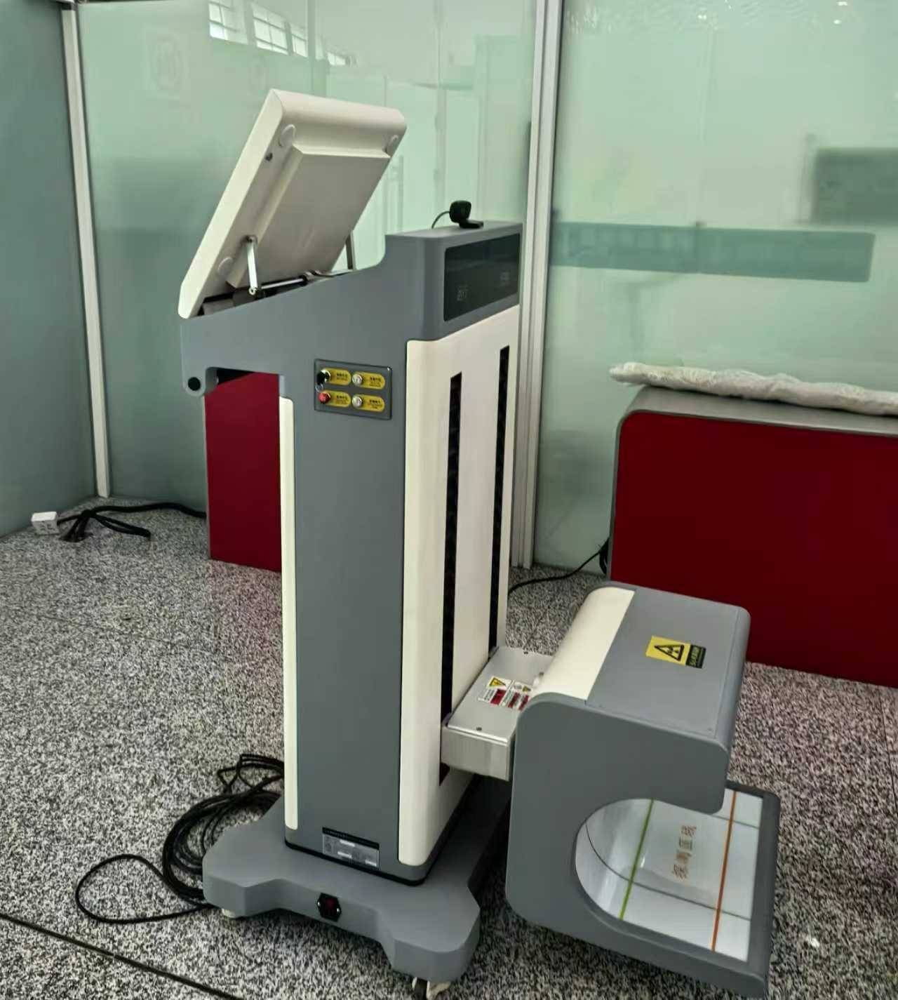 打石膏、戴假肢的旅客<strong></p>
<p>以太坊区块中文浏览器</strong>，在郑州机场过安检更便利了