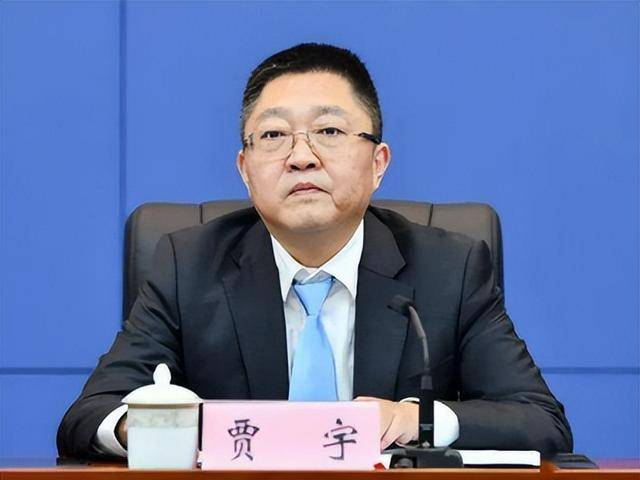 3名干部被查<strong></p>
<p>以太坊今日行情</strong>，他主动向组织交代问题
