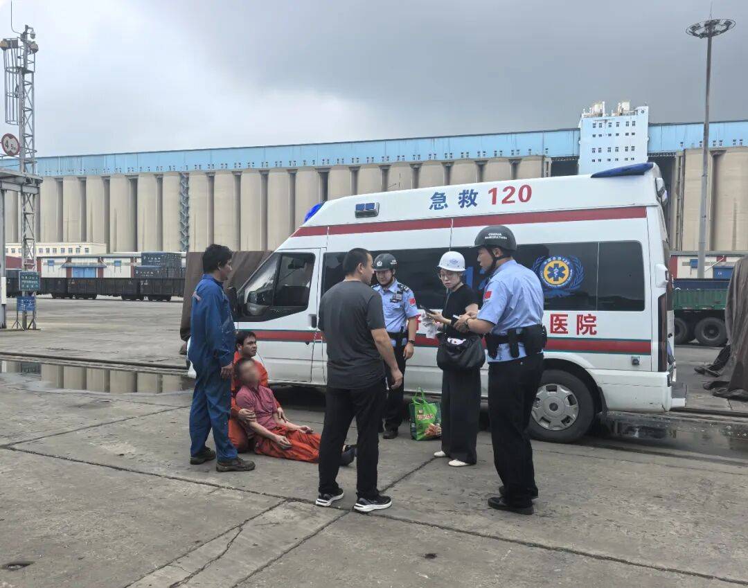 中国留学生因用手机拍照翻译遭拘押<strong></p>
<p>以太坊币今日价格</strong>，中使馆紧急提醒！【新闻早知道】