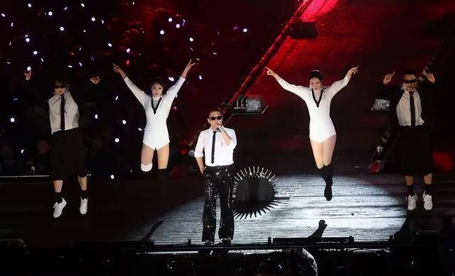 知名男歌手被警方调查<strong></p>
<p>以太坊币今日价格</strong>，曾靠一首歌红遍全球