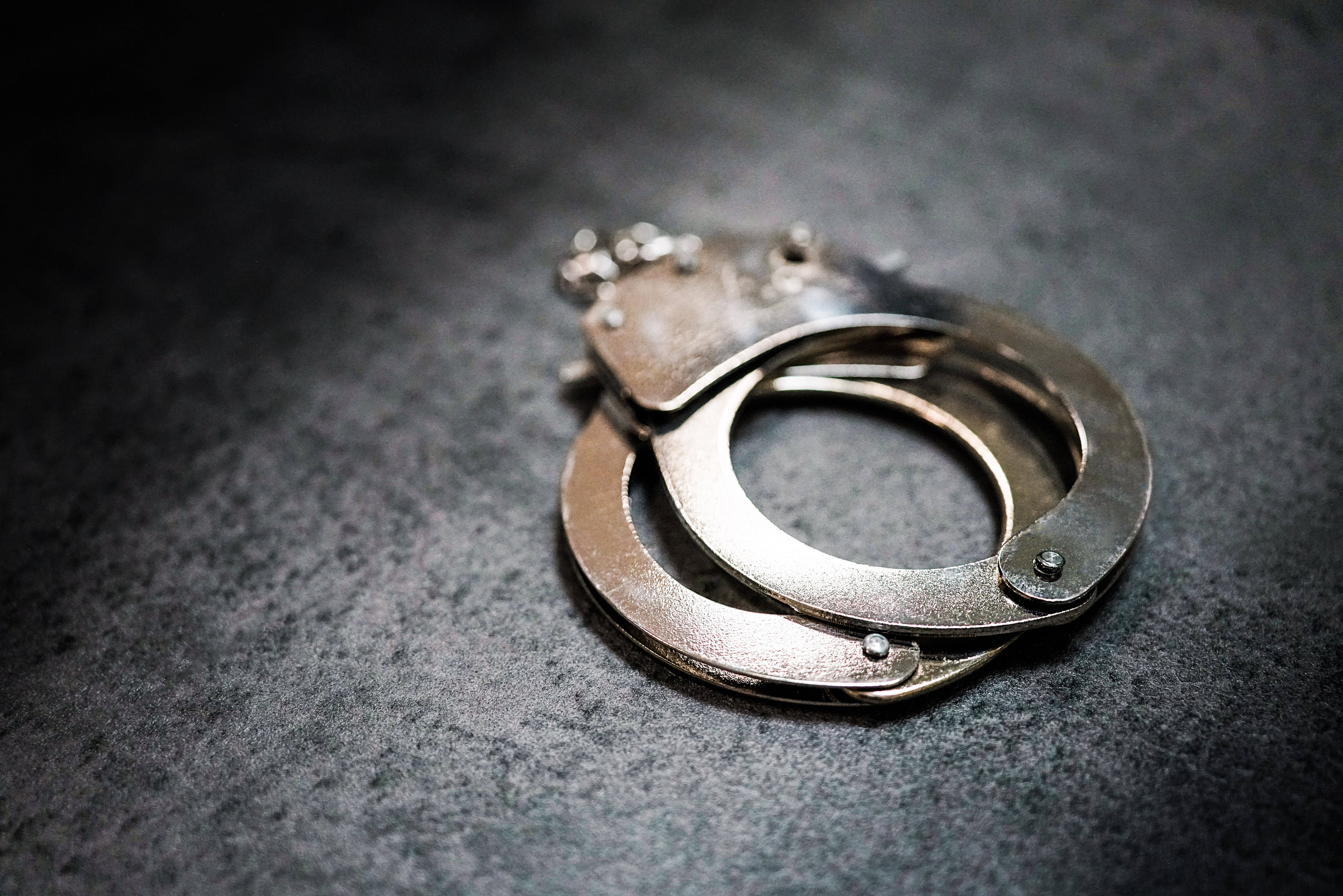 重大职务犯罪嫌疑人梁小菲被遣返回国<strong></p>
<p>以太坊币今日价格</strong>，曾任广西莱德投资实控人